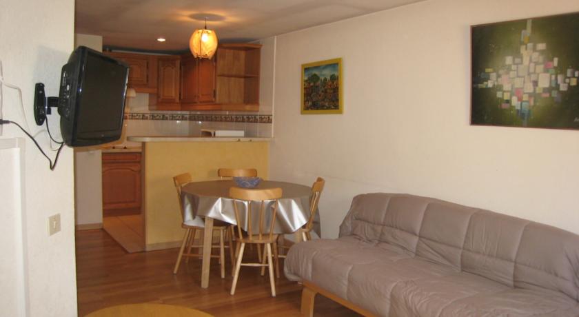 Apartamentos Canigou - Photo 5