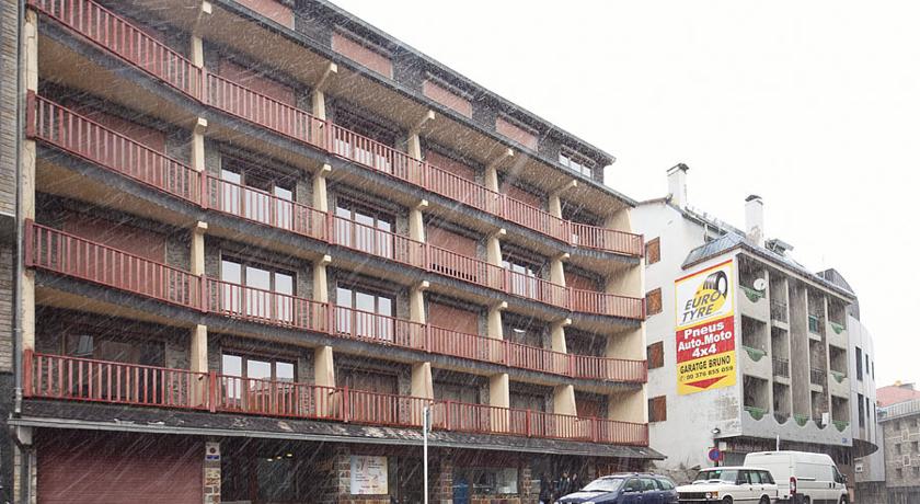 Apartamentos Calgary — hotel in Pas de la Case, Andorra