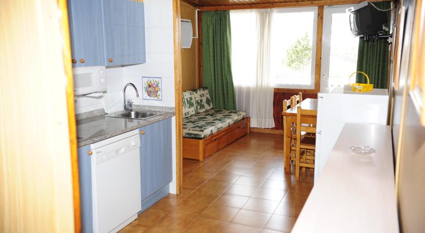 Apartamentos Pie de Pistas 3000 — hotel in Pas de la Case, Andorra