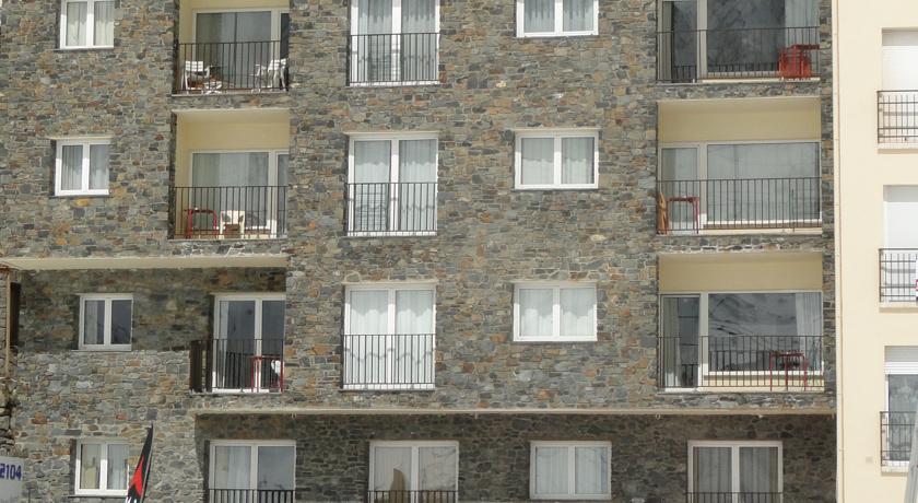Apartamentos Madriu Sherpa — hotel in Pas de la Case, Andorra