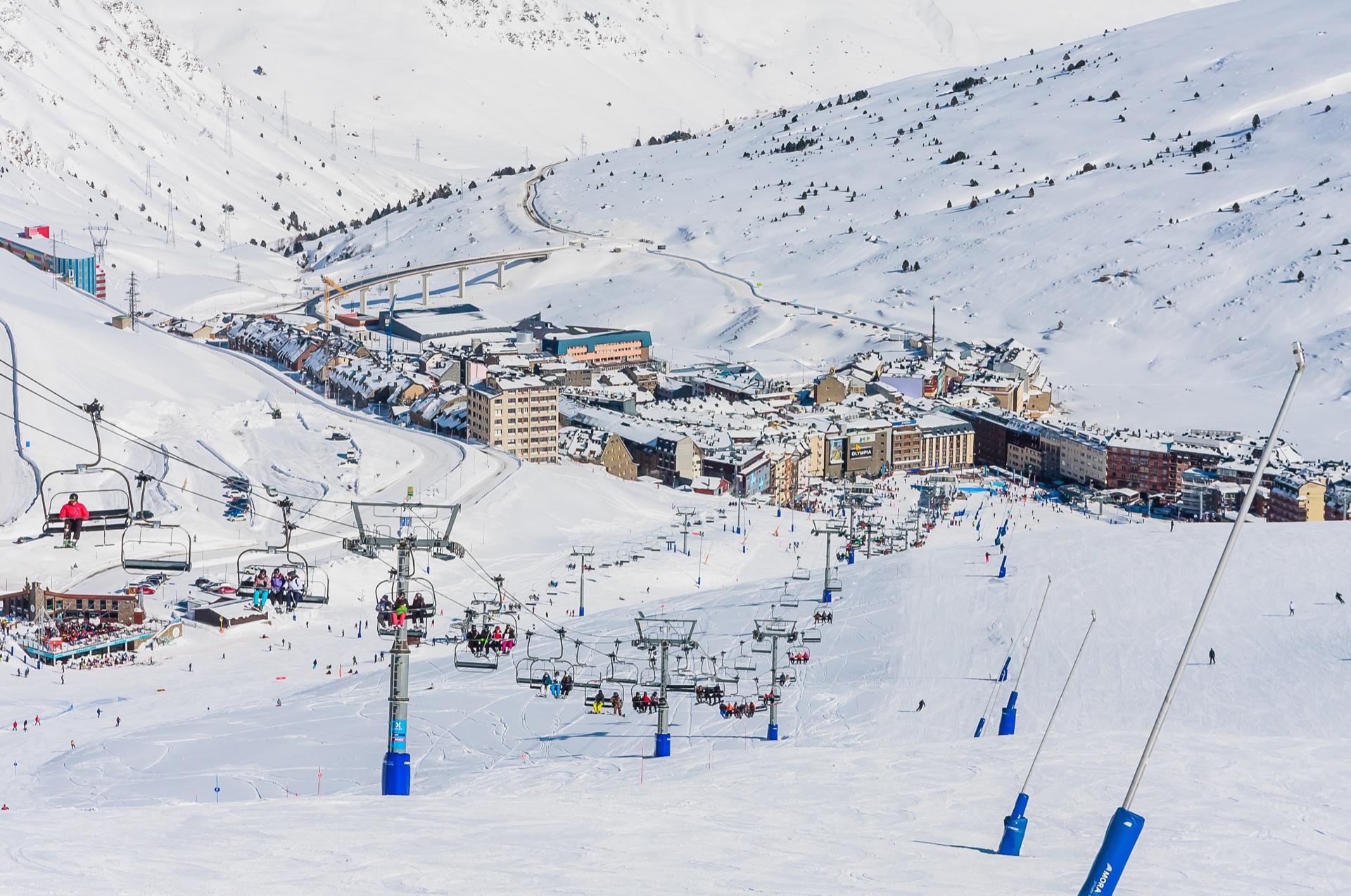 Skiing at Pas de la Casa